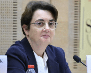 میوزیم لوور